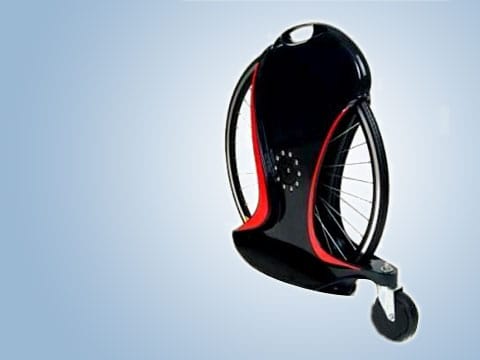 Magic Wheel  (to je ten Magicycle, který je uveden na stupačce) má naprosto dokonalý vzhled. Dalo by se říct, že člověk tady bude přebytečný.