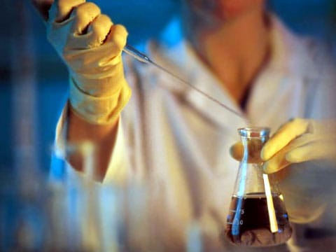 ethanol je škodlivější než benzín