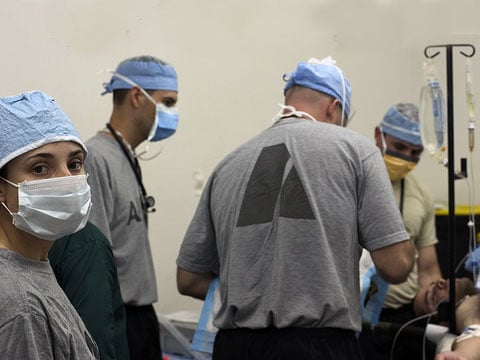 Jako první na světě provedli španělští chirurgové transplantaci kompletního orgánu, vypěstovaného z kmenových buněk pacienta