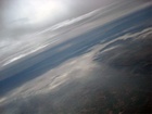 Stratosféra je zvláště důležitou částí atmosféry, neboť obsahuje ozón, který absorbuje velké množství ultrafialového záření dopadajícího na Zemi. Stratosféra je zvláště důležitou částí atmosféry, neboť obsahuje ozón, který absorbuje velké množství ultrafialového záření dopadajícího na Zemi.